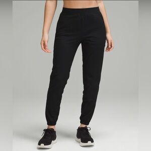 Lululemon Adapted State High Rise Joggers Black Sz 4